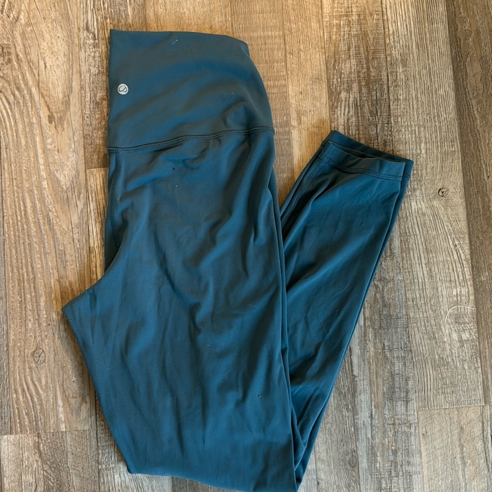Blue leggings